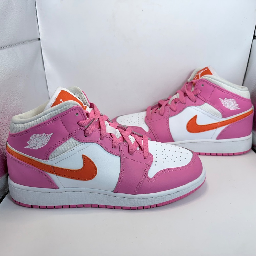 Nike Air Jordan 1 Mid GS Pink Lavender Kumquat DX3240-681 Size 6.5Y Womens 8